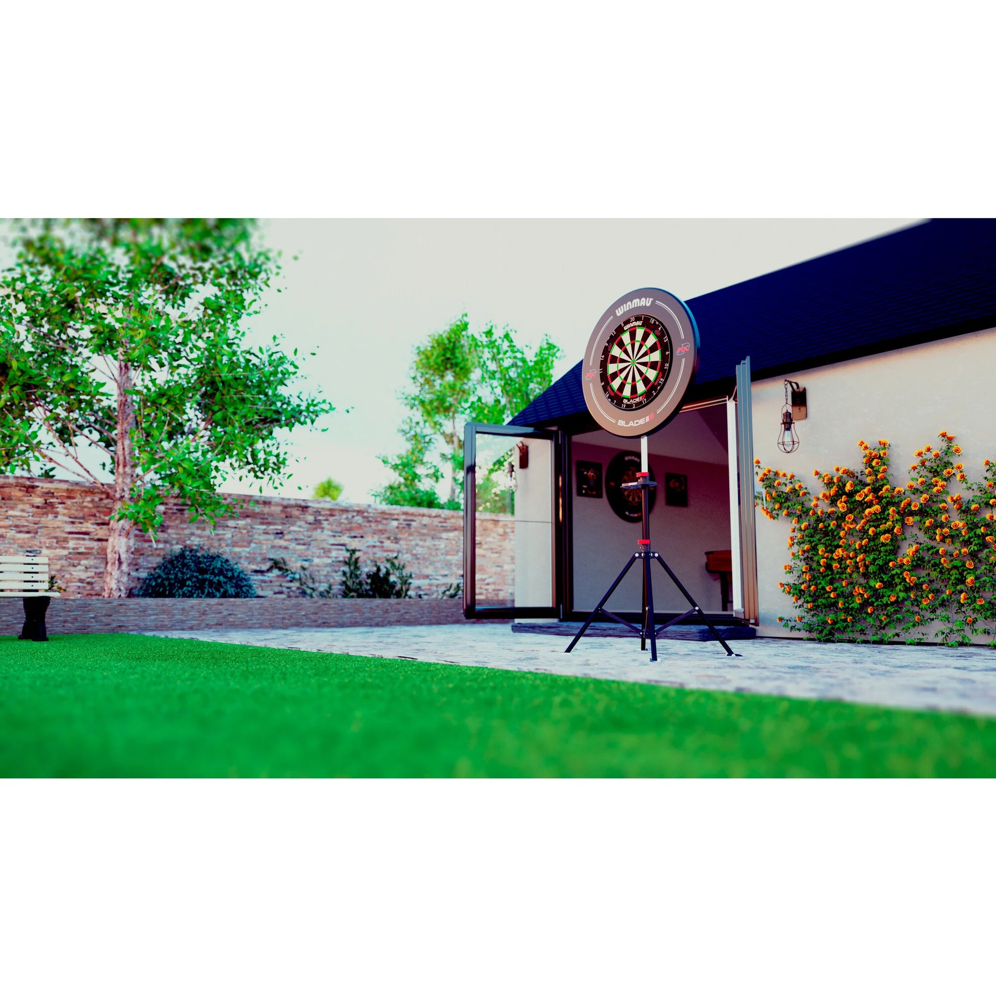 Winmau Xtreme Dartboard Stand 2 - Dartshop Zaanstad Winmau Xtreme Dartboard Stand 2 - Dartshop Zaanstad